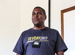 Testes de UI legíveis e sustentáveis para Android