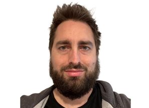 Building LinkedIn’s Resilient Data Storage: a Deep Dive into Derived Data Storage with Felix GV